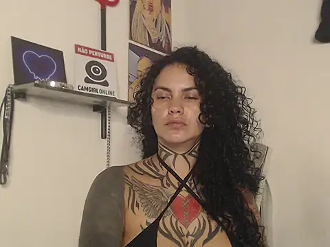 Perola__May live sex cam