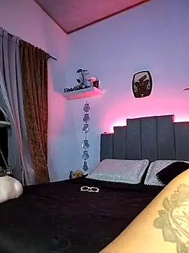 octaviiablom live sex cam
