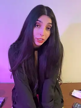 Felicia_smok3 live sex cam