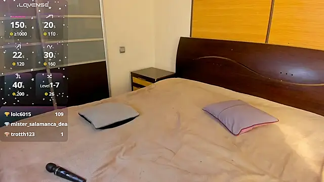 habibi_moon live sex cam