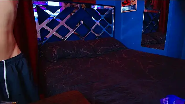 Luke_Howland live sex cam