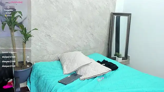 Chanel-munoz live sex cam