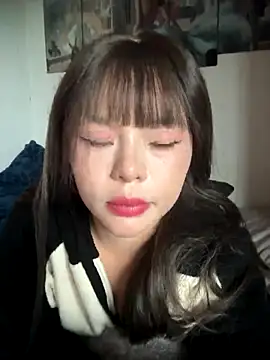 SarahBeii live sex cam