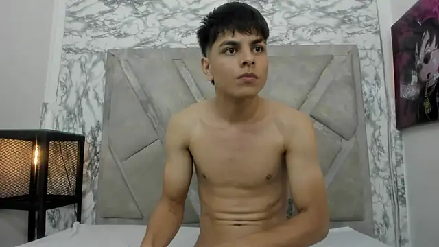 Logan_Jhonson live sex cam