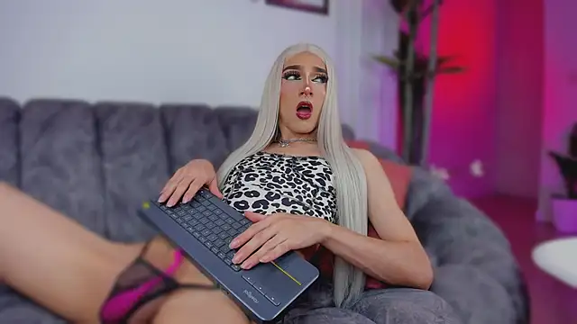 Taylor__foxxx live sex cam