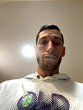 Gionnytav live sex cam