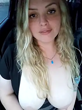 Bridgette03 live sex cam