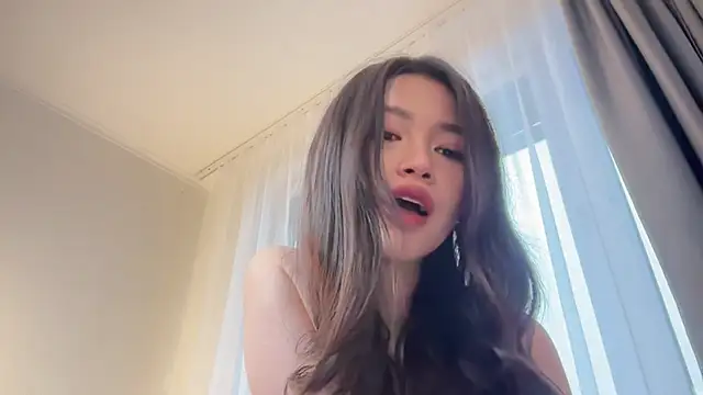yourlittlesunrise_ live sex cam