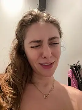 MariiD live sex cam