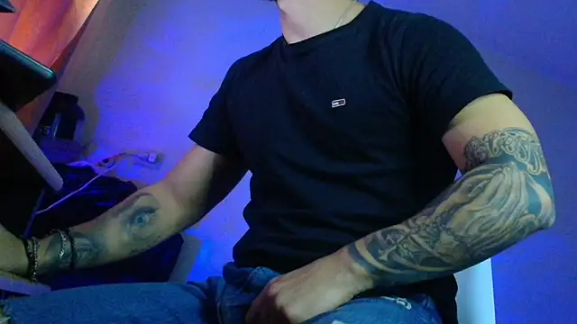 XanderCage99 live sex cam