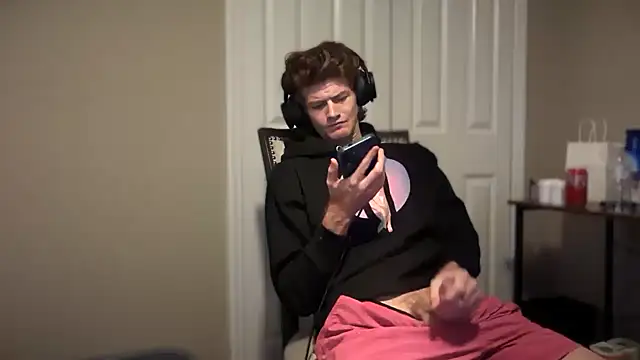 greekmythics's cam snapshot