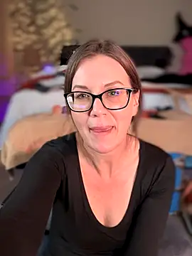 MaiseKnox live sex cam