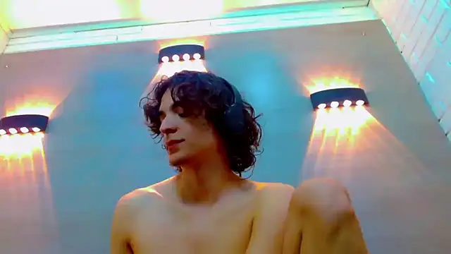 Sr_BonnyEthan live sex cam