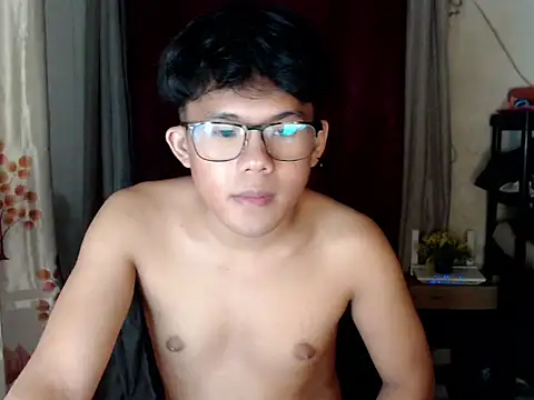 twink_asianbunny's cam snapshot