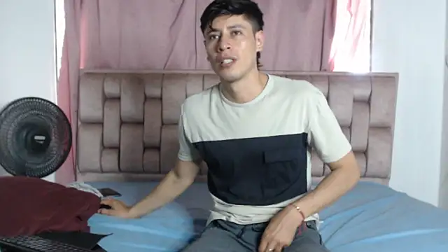 Sexytaty2022 live sex cam