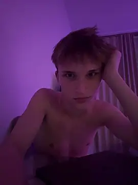 TwinksNextDoor live sex cam