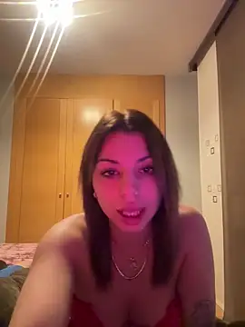 Noeliagglow live sex cam