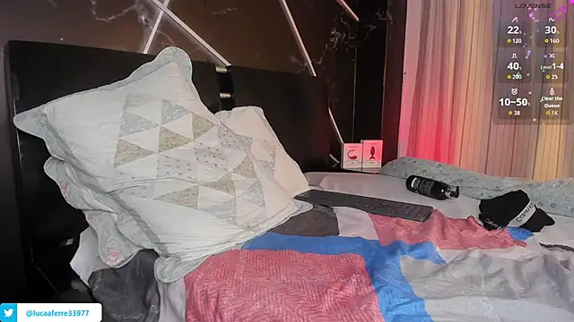 Luca_ferrer_ live sex cam