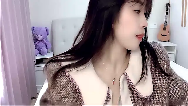 aisha123123 live sex cam