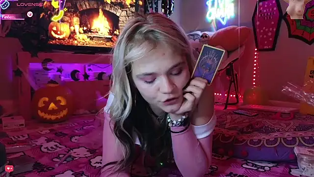 Cutiepiespanks live sex cam
