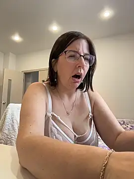 B_Bonya_m live sex cam