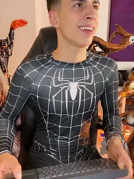 AdrianRinaldi live sex cam