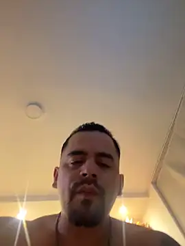 riky_11 live sex cam