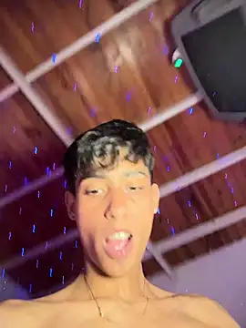 Mauuu18 live sex cam