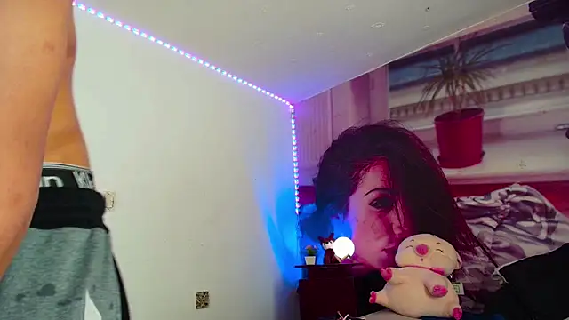 DIRTYCOUPLE_S7 live sex cam
