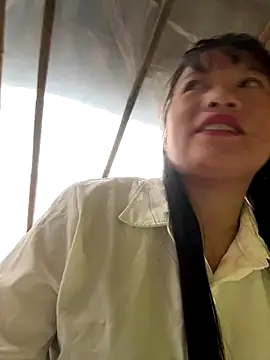 TrangNemo live sex cam