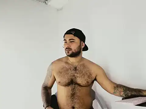 Sebas-hott live sex cam