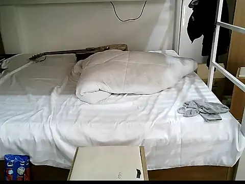 Gwencloudy live sex cam