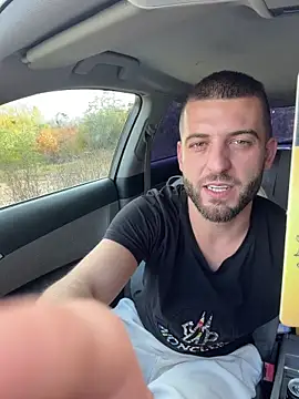 Pablo_Hornyguy95 live sex cam