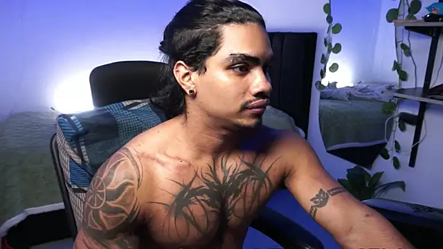 Young_laroi live sex cam