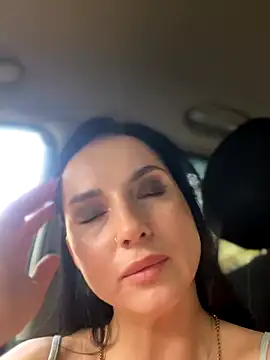 Roxana-Sexy live sex cam