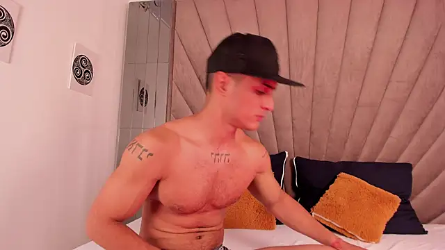 Michael_Blaze live sex cam