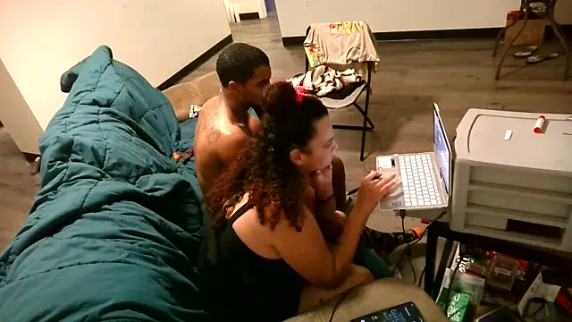 ExoticVibes69 live sex cam