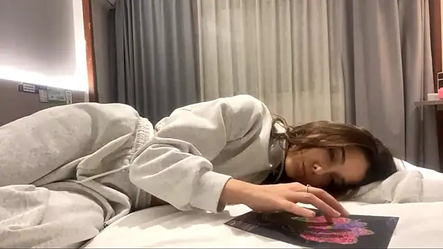 ZaidaKellner's web cam