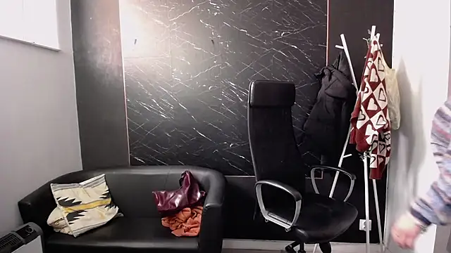 littleviki7 live sex cam
