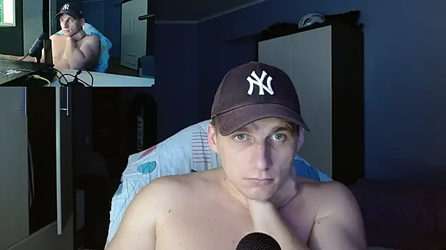 PoliglotJoe live sex cam