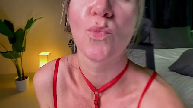 KatnessHot live sex cam