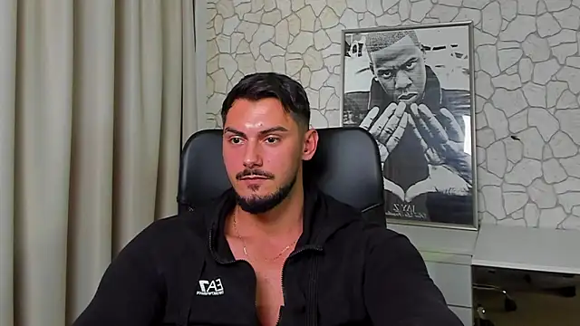 ClintMasters live sex cam