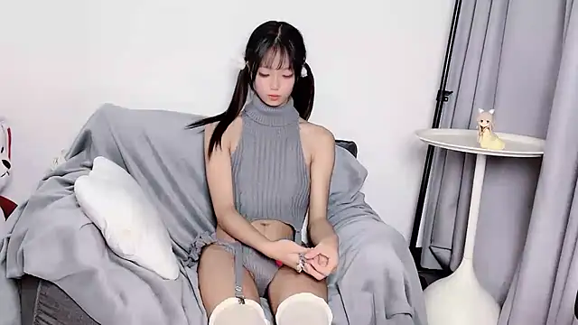Z-long live sex cam