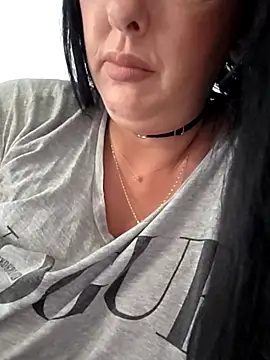 TiffanyRoxx live sex cam
