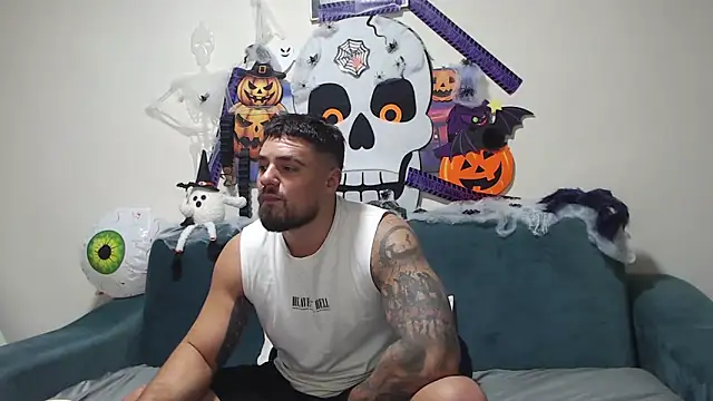 Tiberius_hunk live sex cam