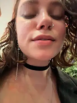 lucy-joy live sex cam