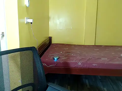 xx_goddessofallgodess_xx live sex cam