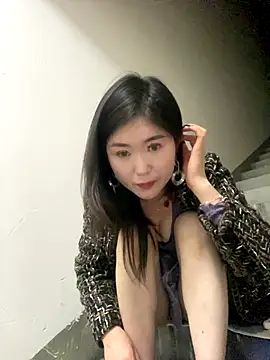 sunny-520 live sex cam