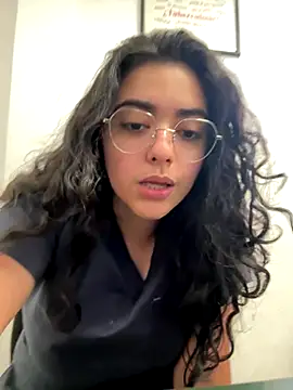 Ales_Kitten live sex cam
