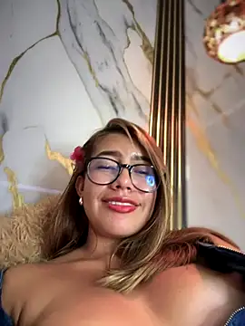 sara_calderon live sex cam